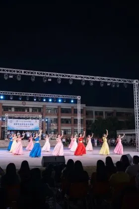 Koukyuu no Karasu İzle